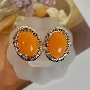 Retro Orange Gem Earrings | Chunky Gold Frame Earrings